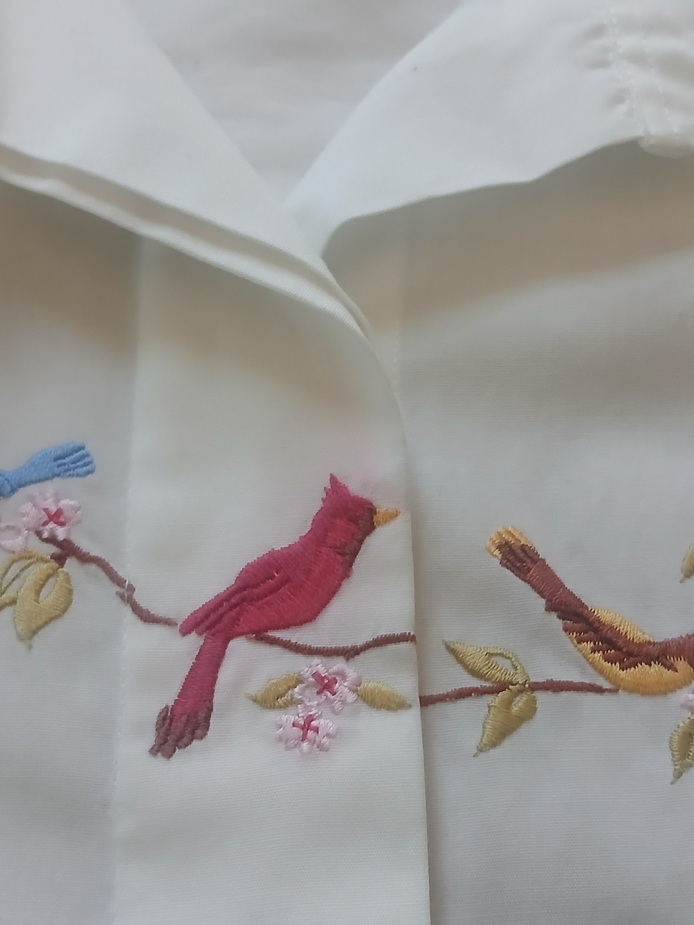Vintage Orvis White Cotton Collared Shirt Bird Embroidery Cardinal Bluebird - Picture 11 of 11